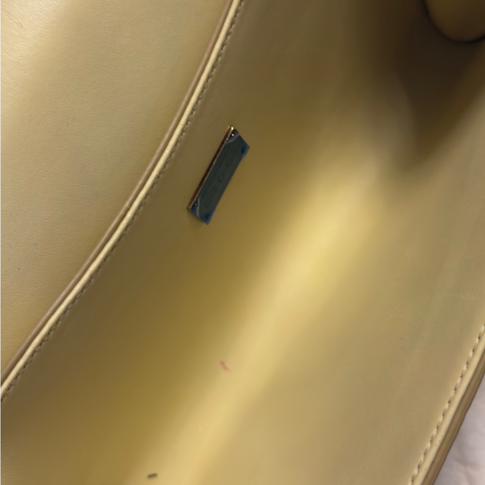 Dolce & Gabbana Gold DG Girls Flap Bag - Picture 6 of 11